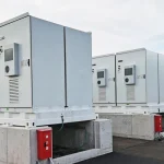 What are the benefits of industrial and commercial energy storage investments?